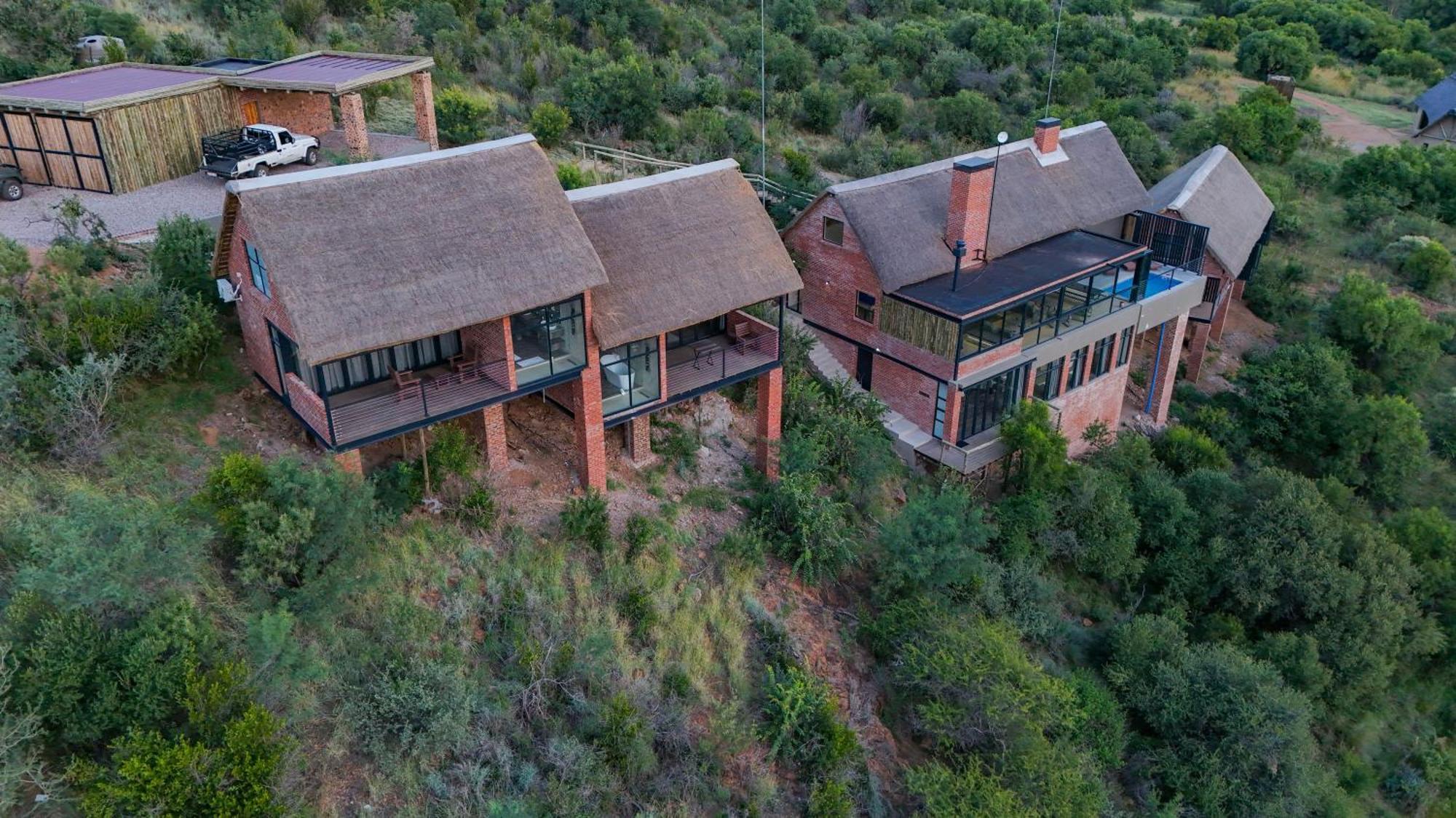 Cliffhanger Lodge Mabula Game Reserve Bagian luar foto