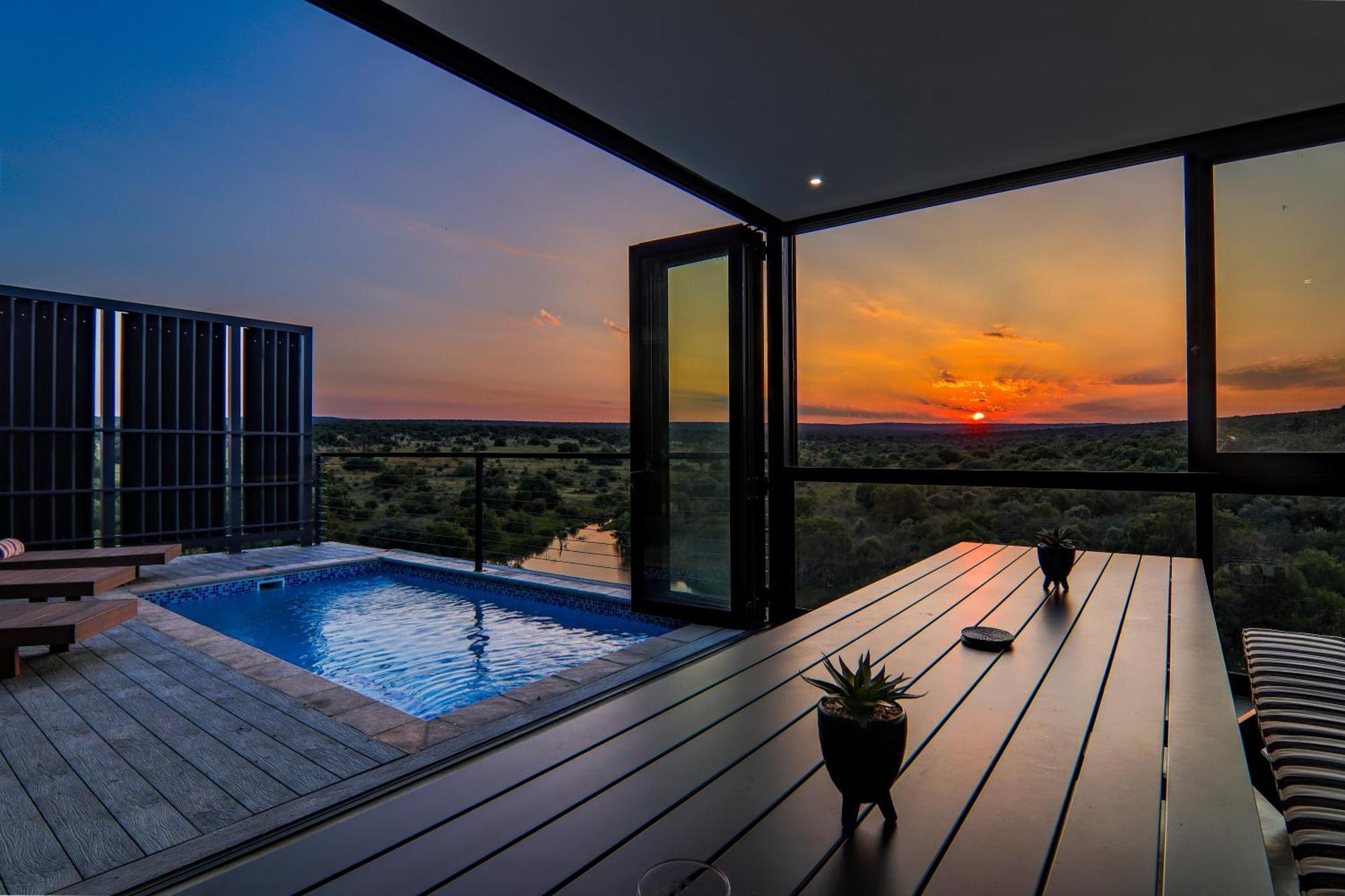 Cliffhanger Lodge Mabula Game Reserve Bagian luar foto