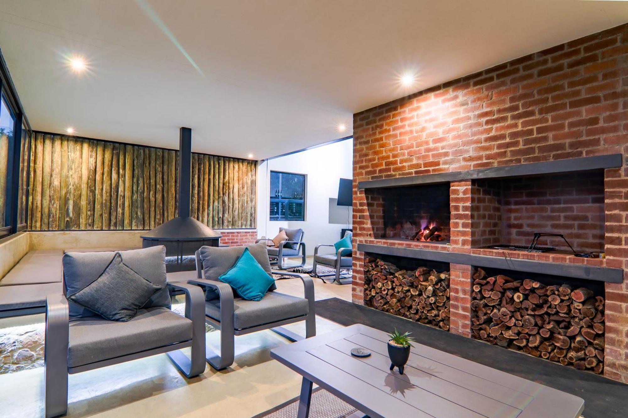 Cliffhanger Lodge Mabula Game Reserve Bagian luar foto