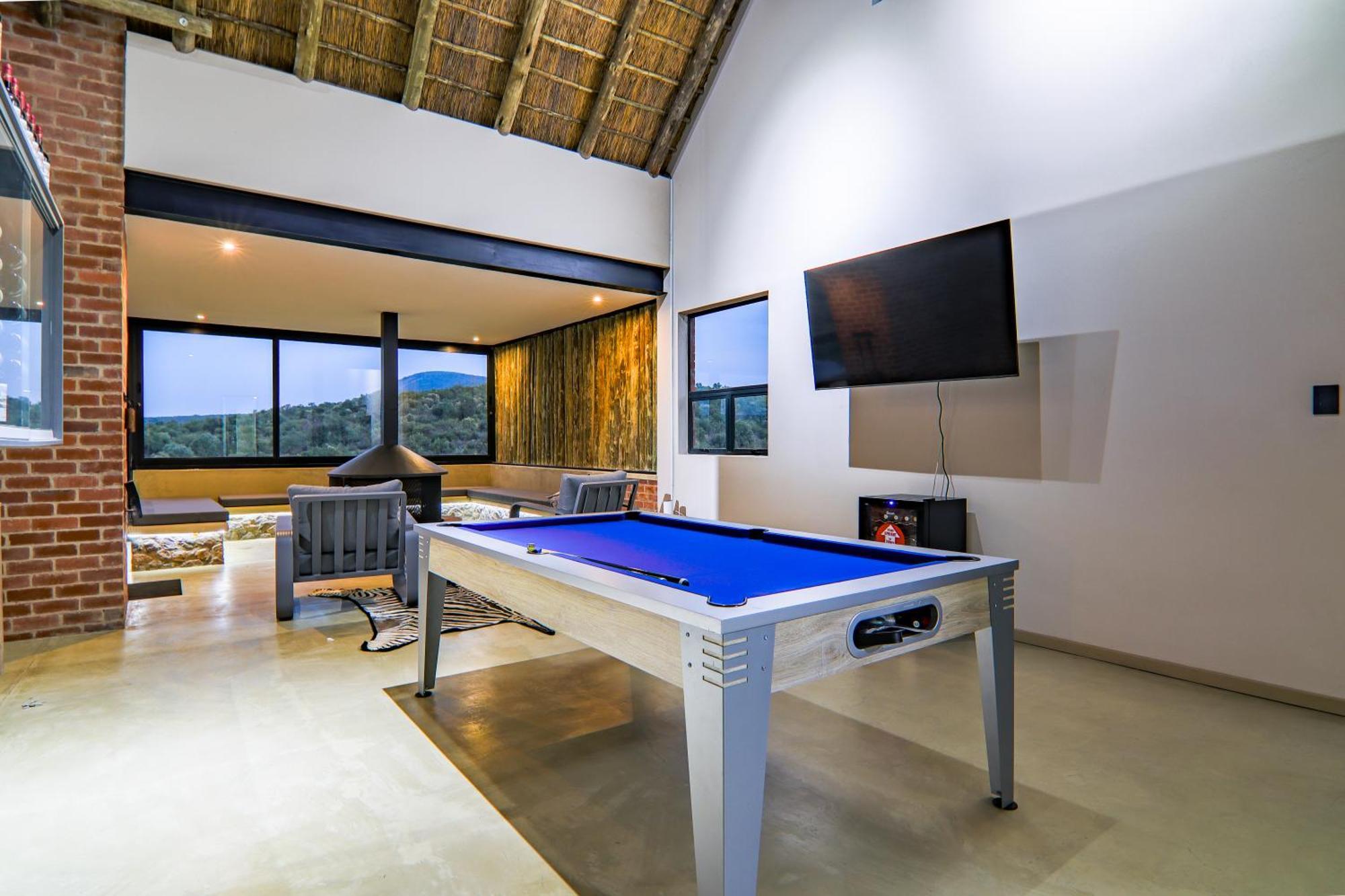 Cliffhanger Lodge Mabula Game Reserve Bagian luar foto